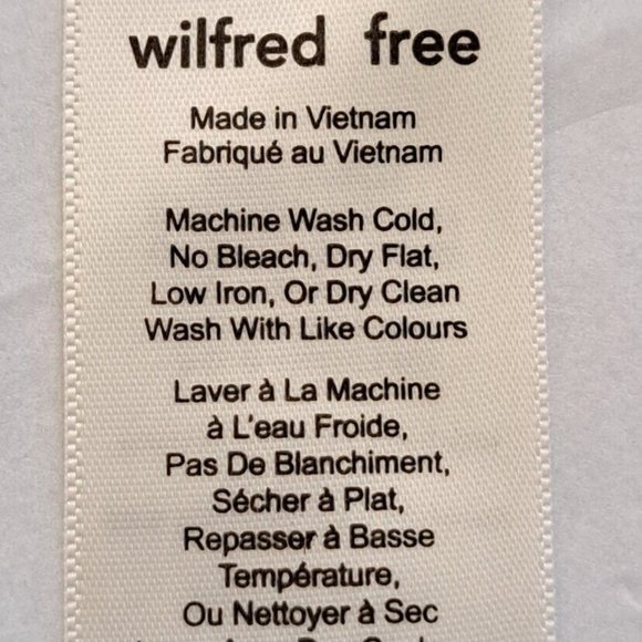 Aritzia WILFRED FREE TOP Sz L light fabric sweater CASUAL CHIC coastal BODYCON - Picture 8 of 8